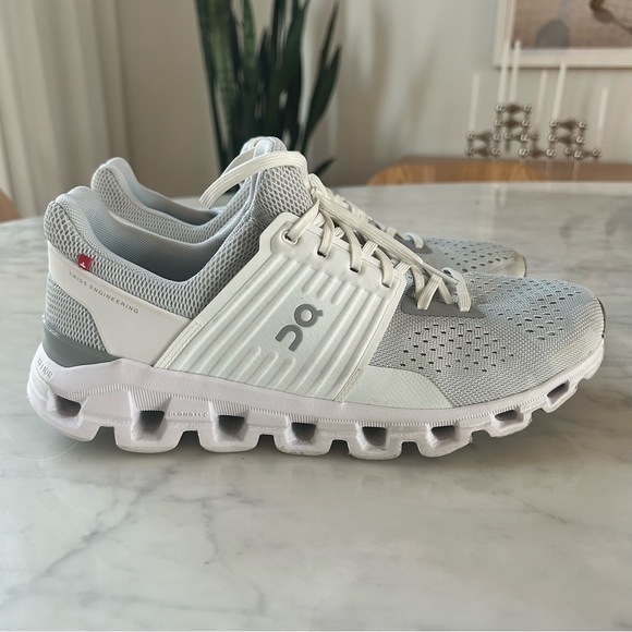 On Cloud Cloudswift PR Sneakers in Glacier/White, Women’s Size 10 - Picture 2 of 8